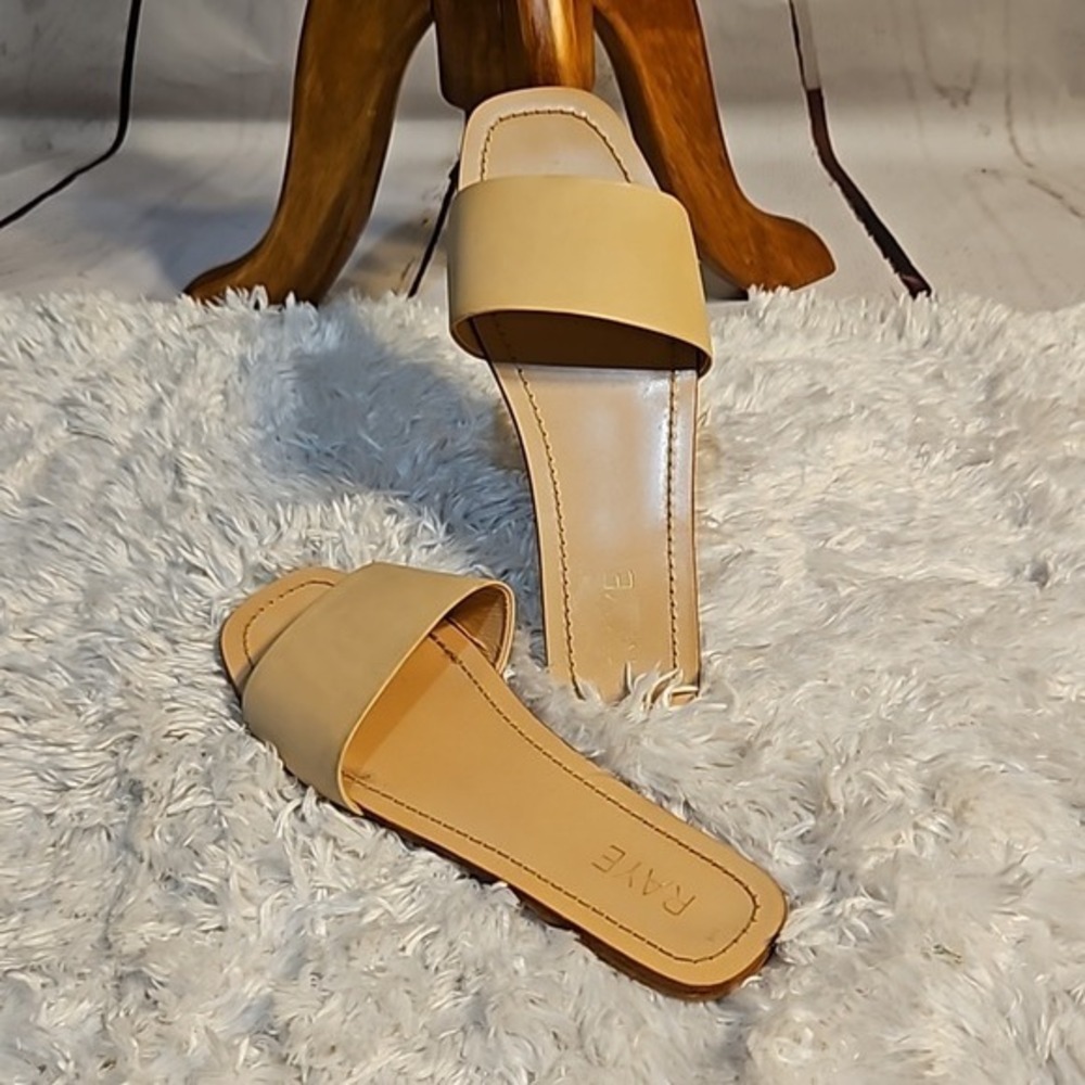 RAYE Womens Nude Beige Leather Slip On Slide Sandals Minimalist Casual Shoes